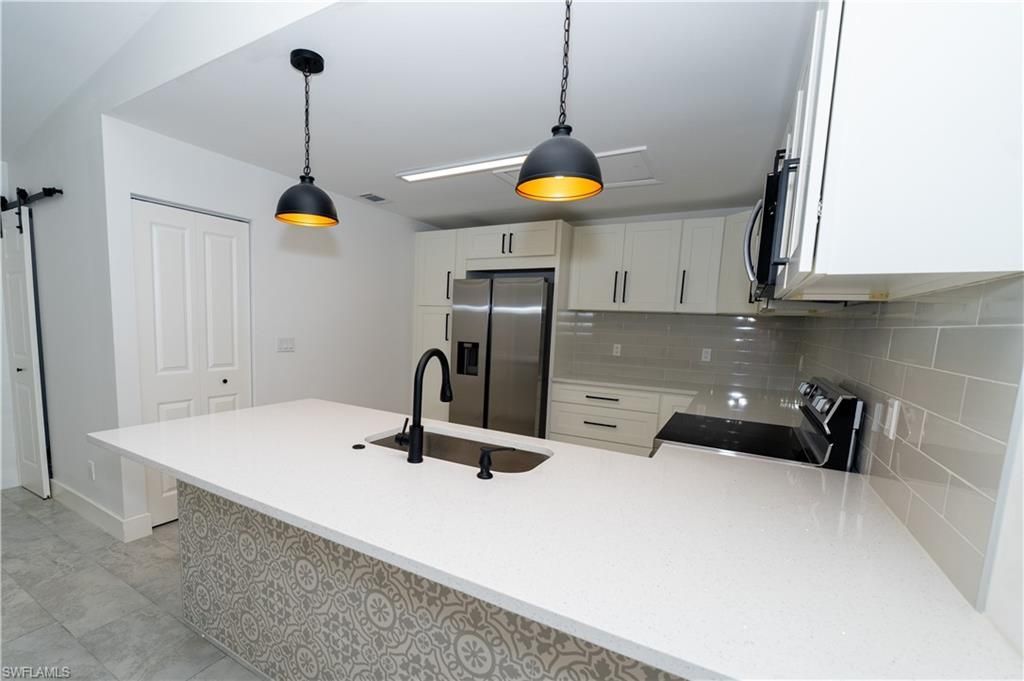 6306 Royal Woods Dr , Fort Myers, FL 33908 Photo