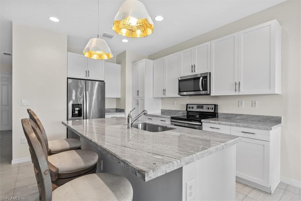 8968 Madrid Cir , Naples, FL 34104 Photo