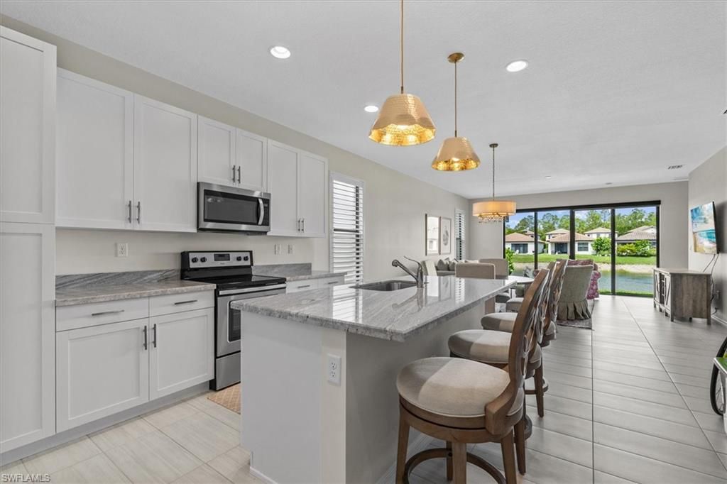 8968 Madrid Cir , Naples, FL 34104 Photo