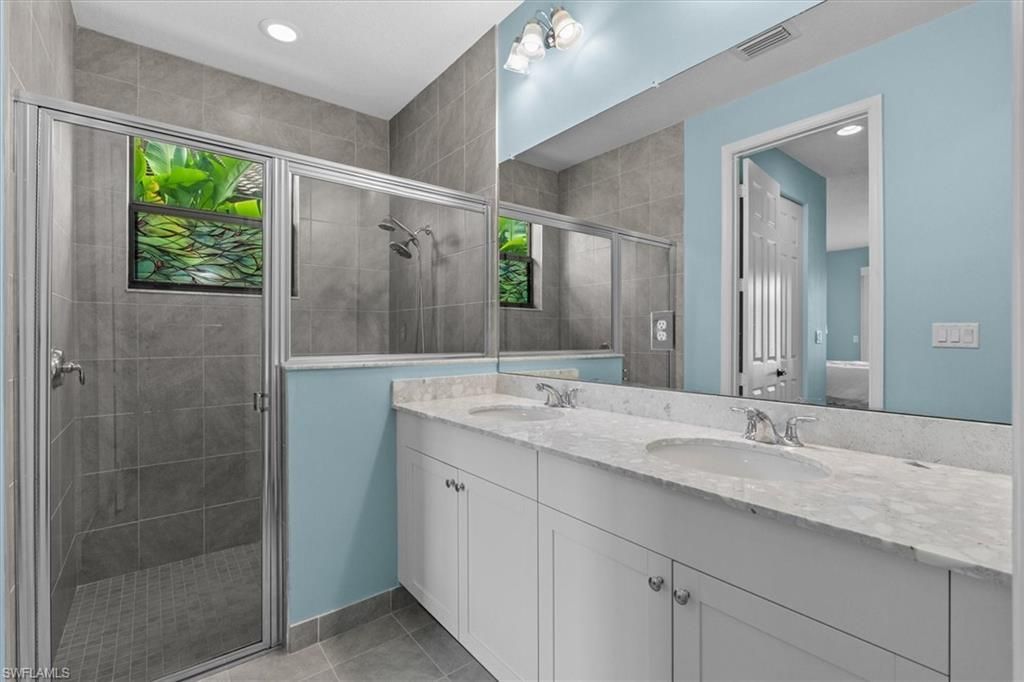 8968 Madrid Cir , Naples, FL 34104 Photo