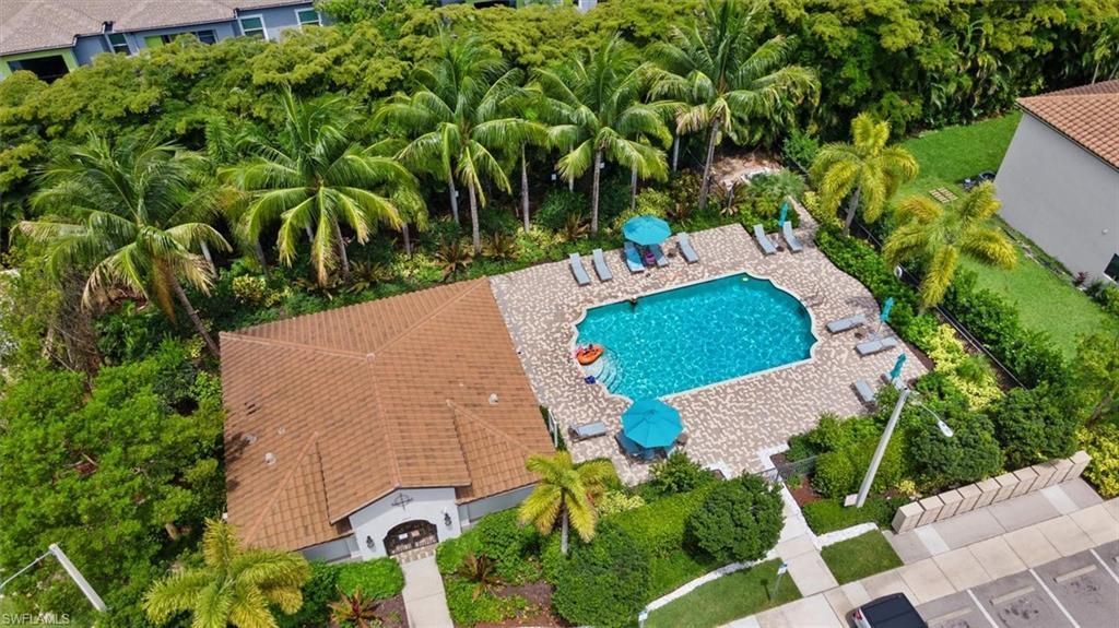 8968 Madrid Cir , Naples, FL 34104 Photo