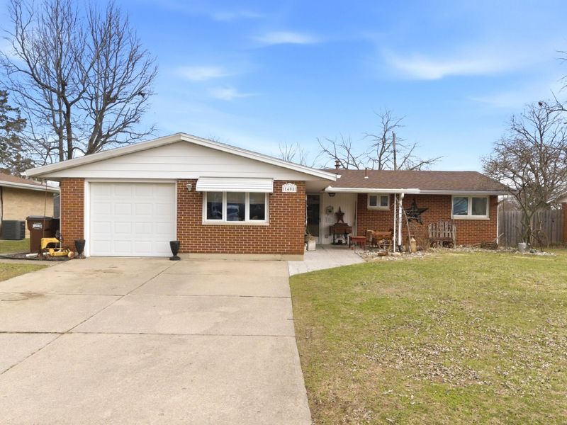 1408 Mapleridge Drive, Fairborn, OH 45324 Photo 1