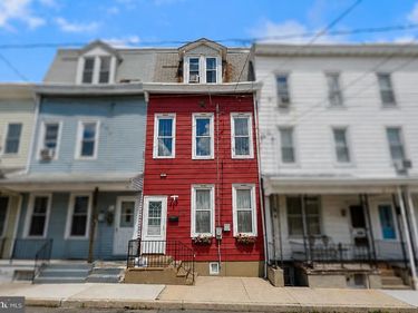 514 W RACE STREET, POTTSVILLE, PA 17901