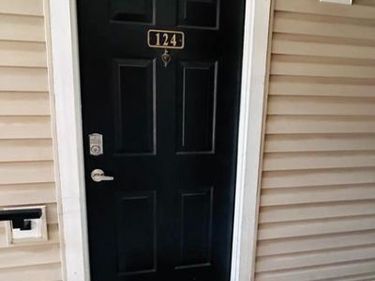 3308 WYNDHAM CIRCLE, Unit 124, ALEXANDRIA, VA 22302