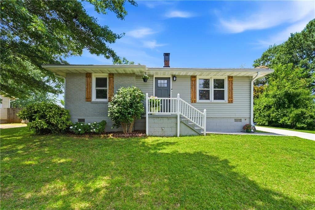851 Mclinden Avenue Se, Smyrna, GA 30080 Main Photo
