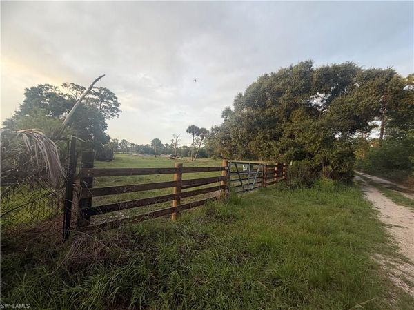 13707 Navel AVE , CLEWISTON, FL 33440