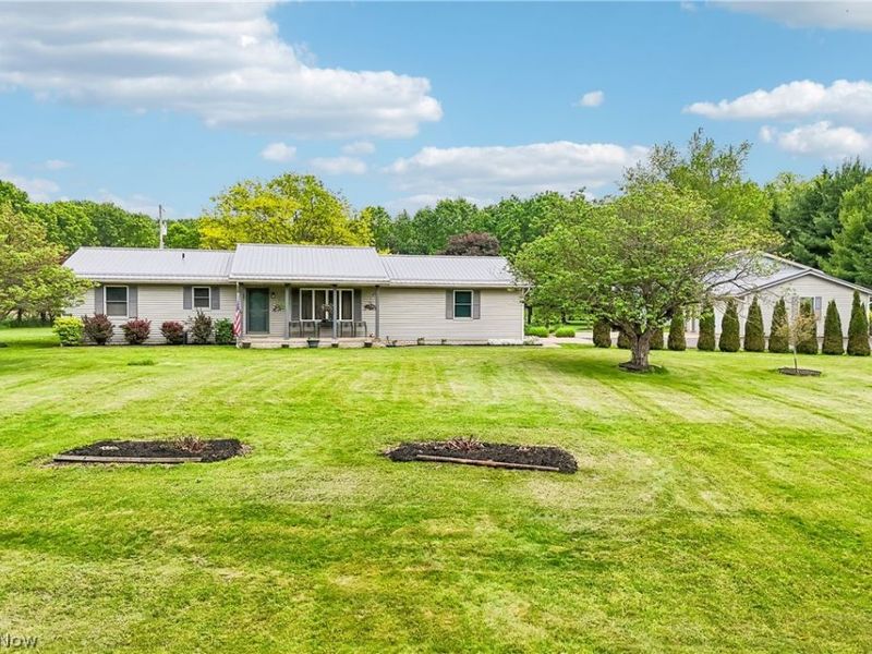 22875 Ellsworth Drive , Minerva, OH 44657 Photo 2