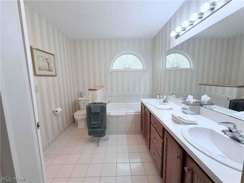 8304 Washington Avenue , North Royalton, OH 44133 Photo 19