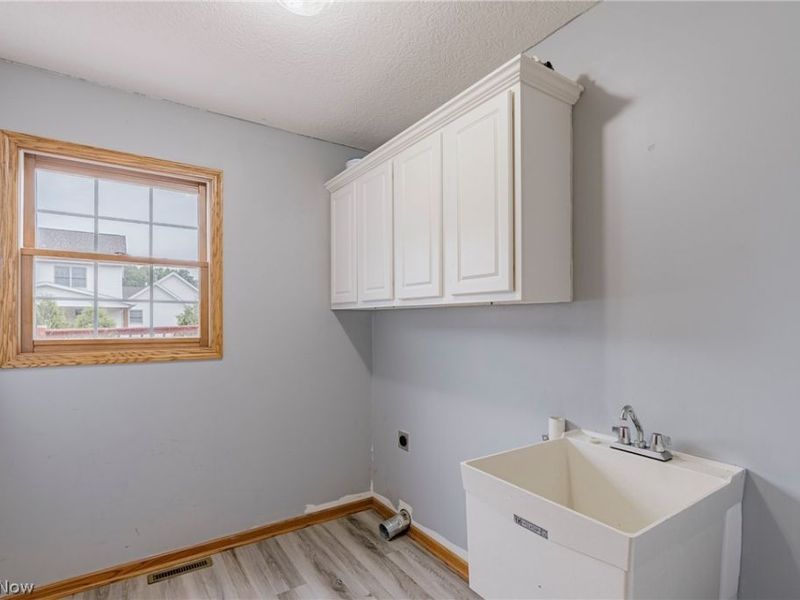 3790 Piperglen Avenue NW, Massillon, OH 44646 Photo 17