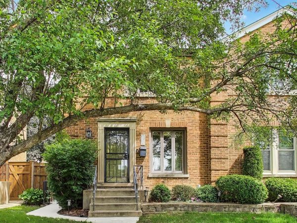 7530 W Devon Avenue , Chicago, IL 60631