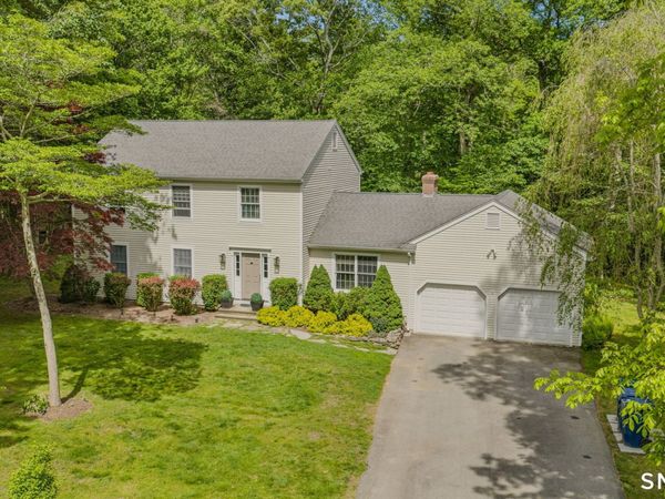 10 Whitman, Old Lyme, CT 06371