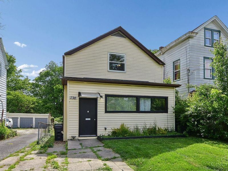 738 Enright Avenue, Cincinnati, OH 45205 Photo 3