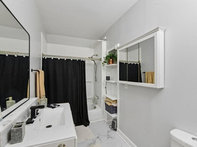738 Enright Avenue, Cincinnati, OH 45205 Photo 34