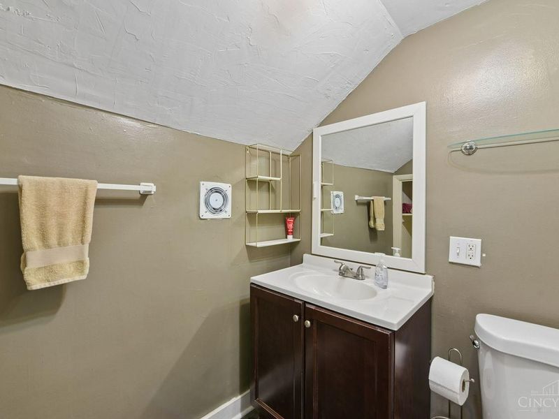 738 Enright Avenue, Cincinnati, OH 45205 Photo 36