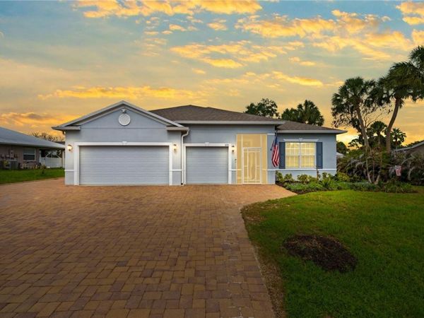 858 George Street, Sebastian, FL 32958