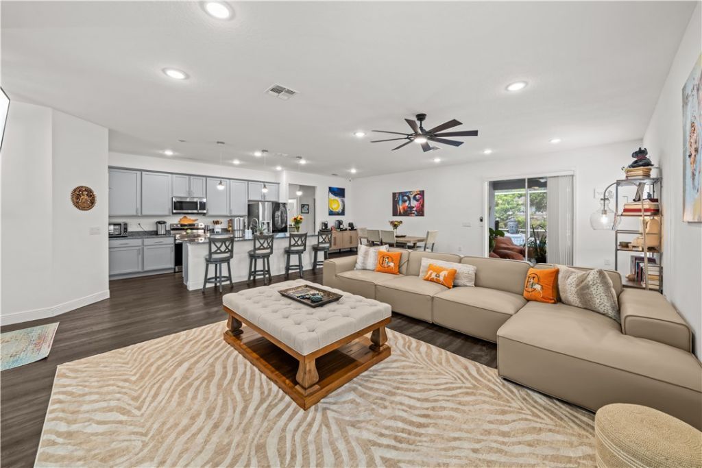 858 George Street, Sebastian, FL 32958 Photo