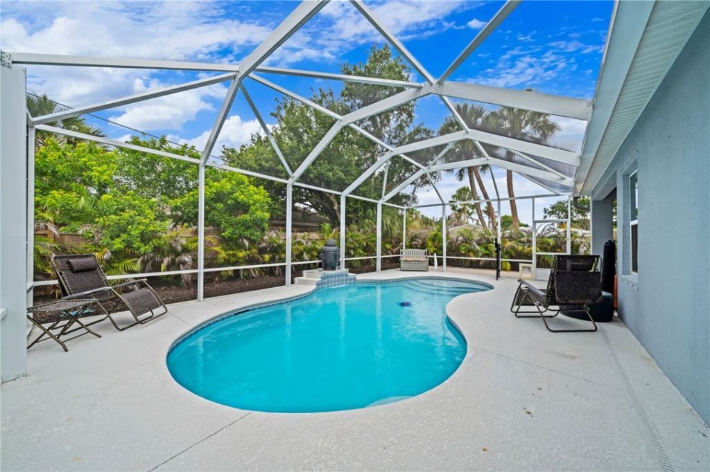 858 George Street, Sebastian, FL 32958 Photo