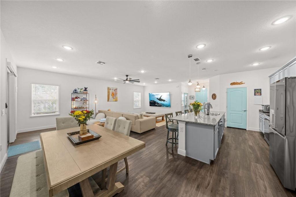 858 George Street, Sebastian, FL 32958 Photo