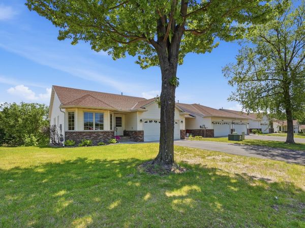 1668 Mackubin Street, Saint Paul, MN 55117
