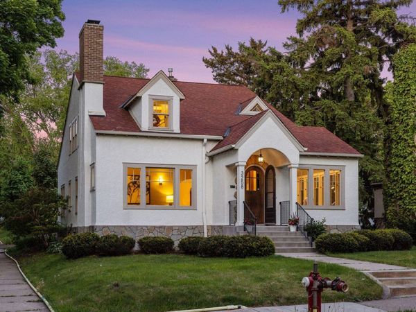 3258 Xerxes Avenue N, Minneapolis, MN 55412