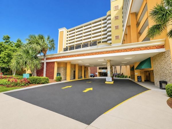 6900 N Ocean Blvd., Unit 306, Myrtle Beach, SC 29572