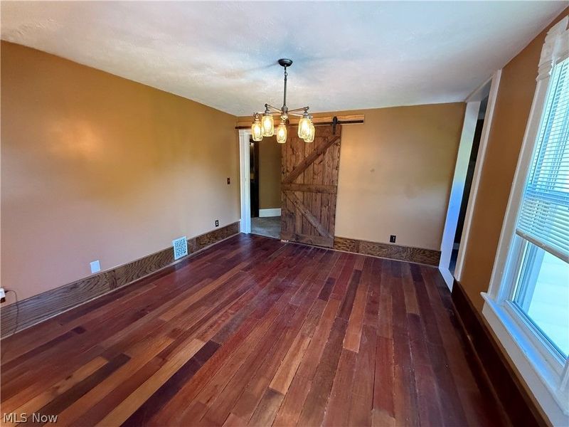 1076 Ackley Street , Akron, OH 44306 Photo 15