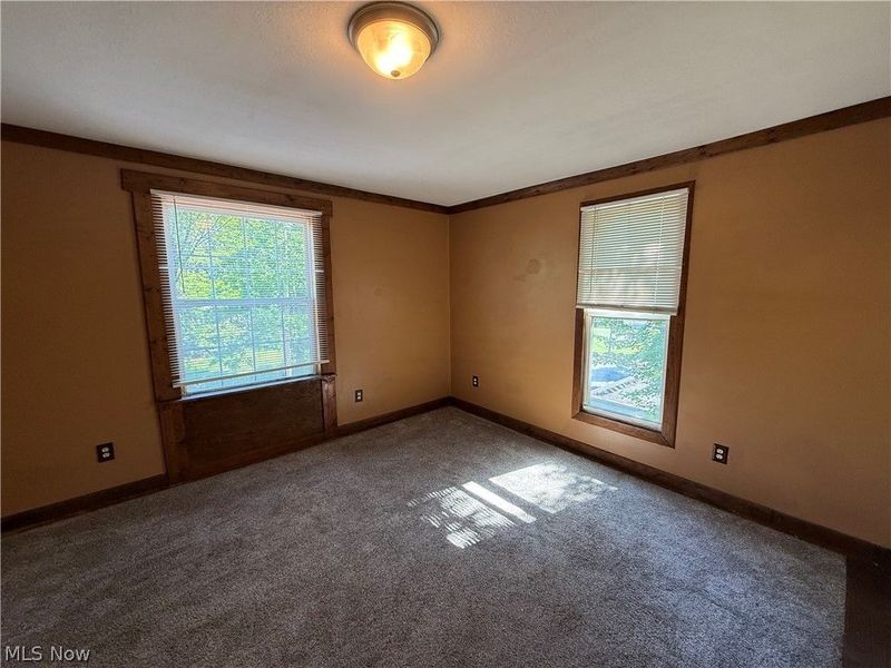 1076 Ackley Street , Akron, OH 44306 Photo 16