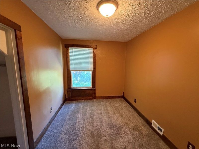 1076 Ackley Street , Akron, OH 44306 Photo 21