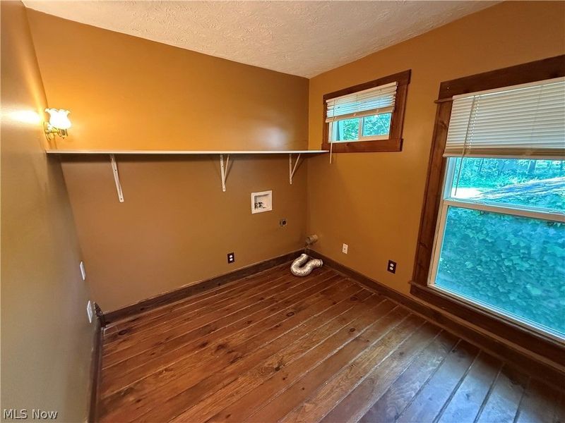 1076 Ackley Street , Akron, OH 44306 Photo 23