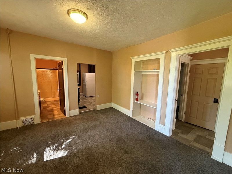 1076 Ackley Street , Akron, OH 44306 Photo 6