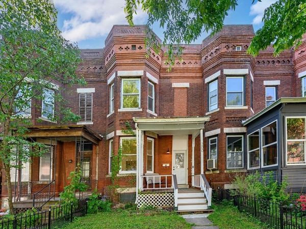 200 Walnut St, Unit 200, Holyoke, MA 01040