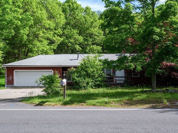 79 Plymouth Street, Halifax, MA 02338
