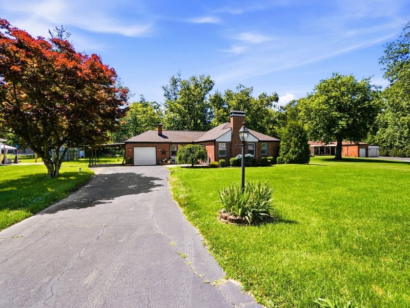 431 Meadow Lane, Springfield, OH 45505 Photo 6