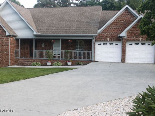 172 Depew Drive, Loudon, TN 37774
