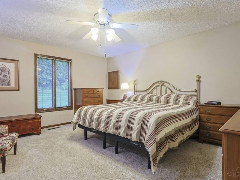 19 Lora Lane, Hamilton, OH 45013 Photo 22