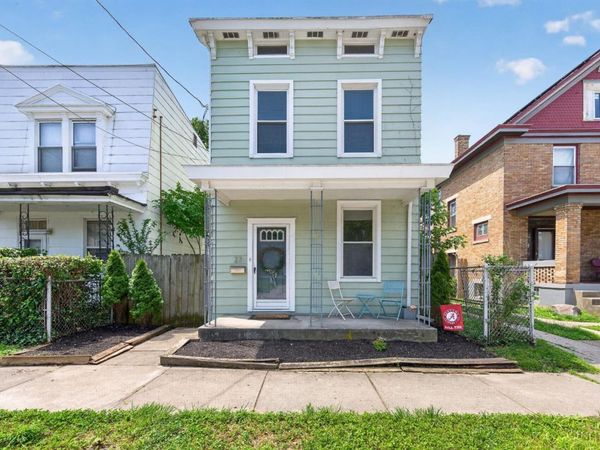 27 Kessler Place, Cincinnati, OH 45217