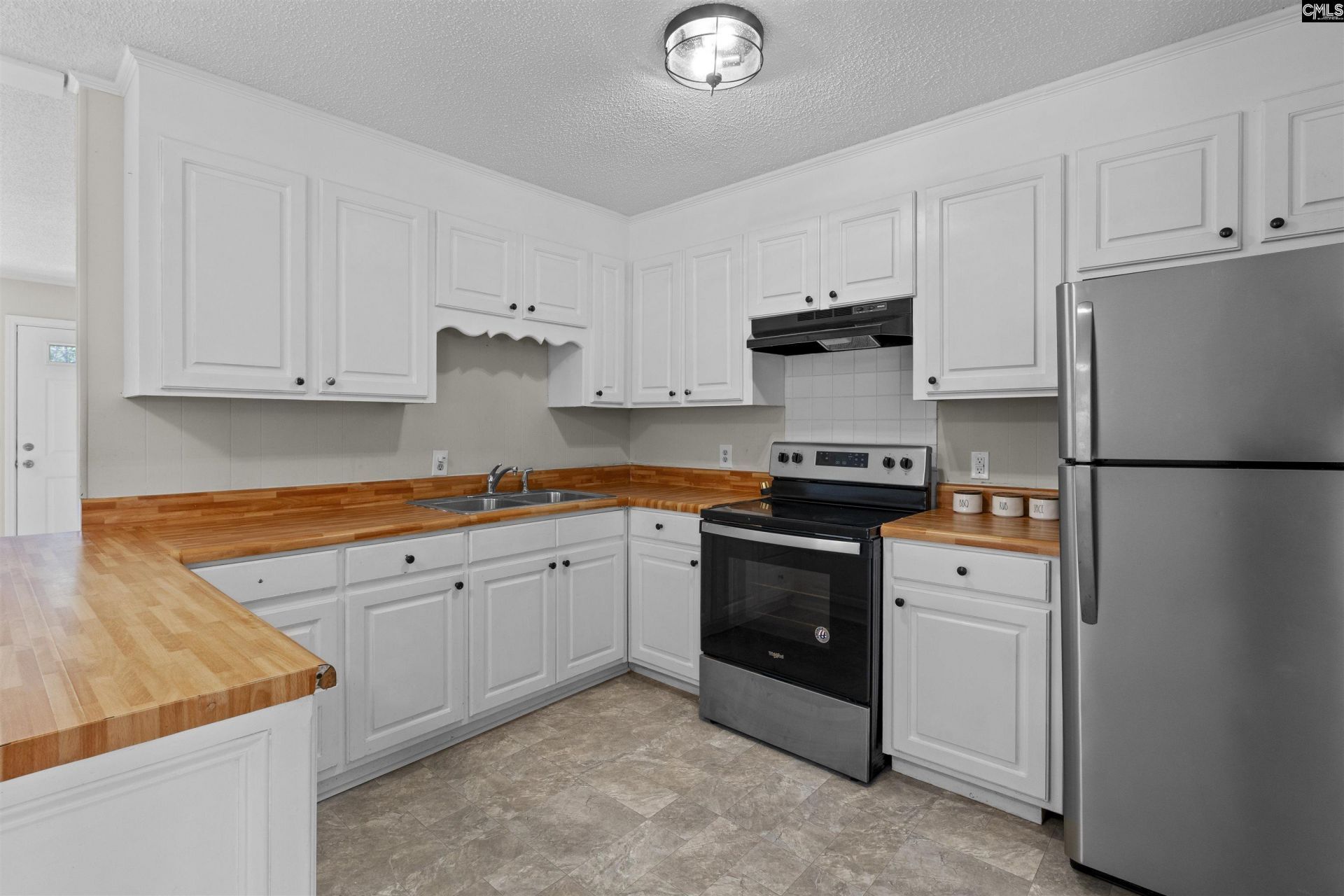 1685 Browns Lane  Photo 8