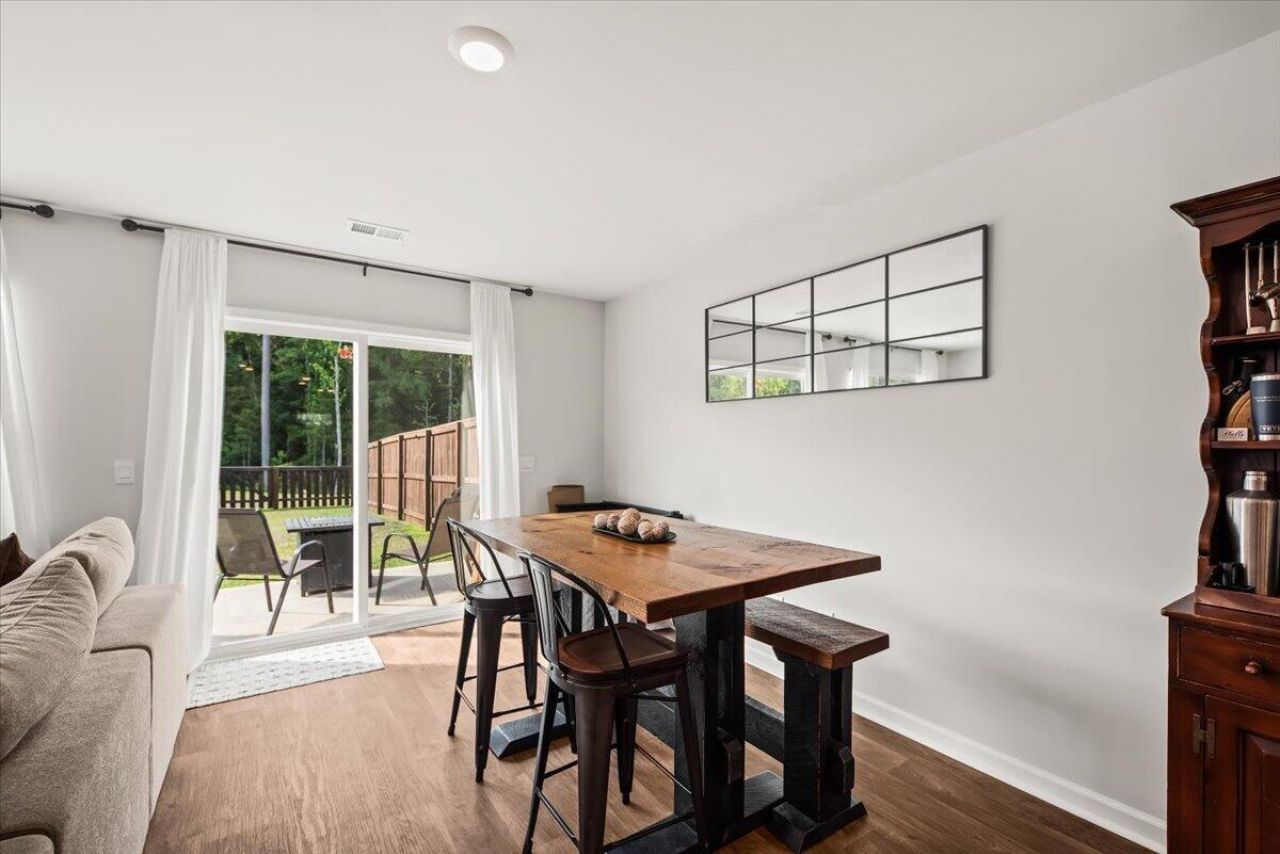 277 Ivory Shadow Road Photo 9