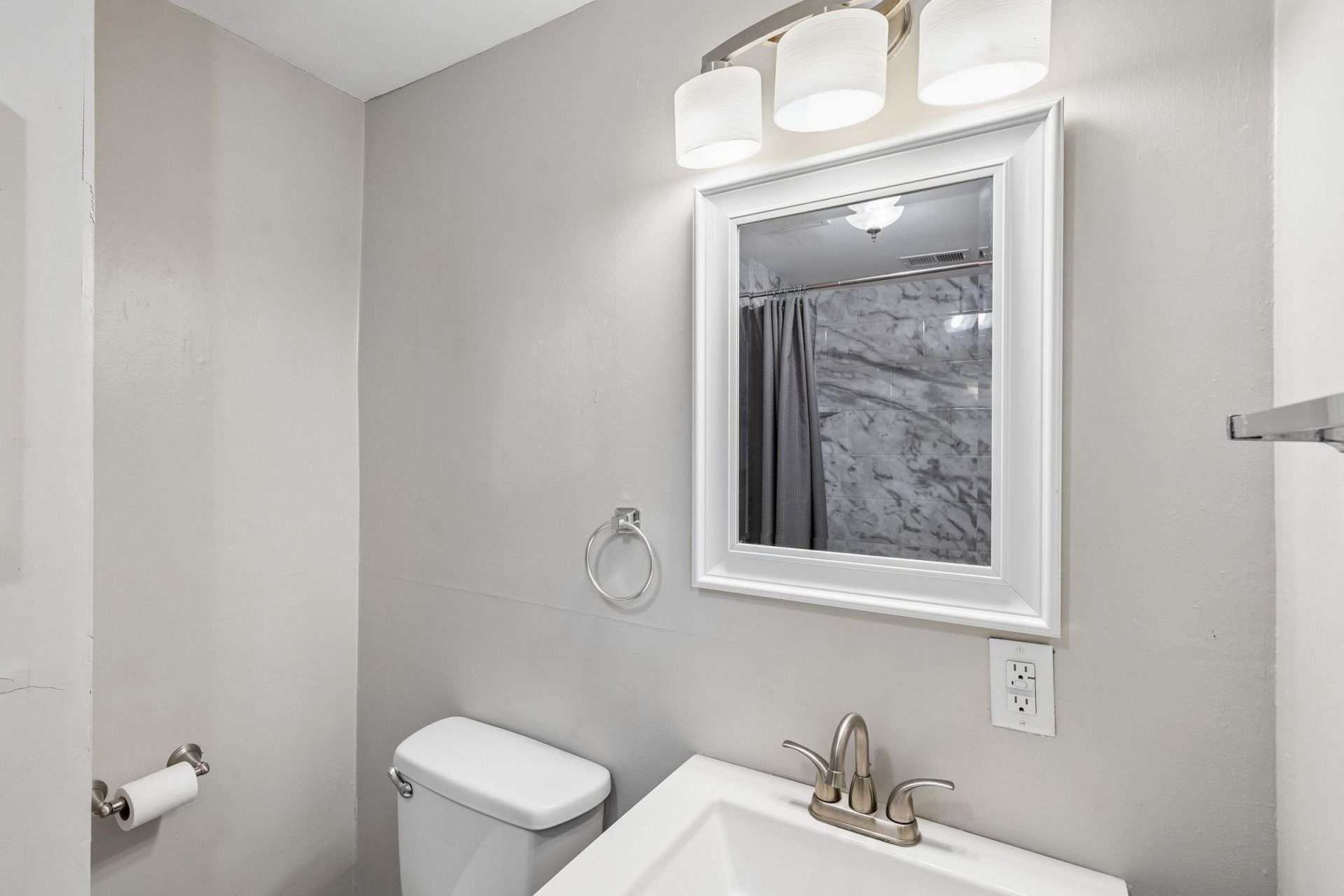 20 Amherst Street Photo 28