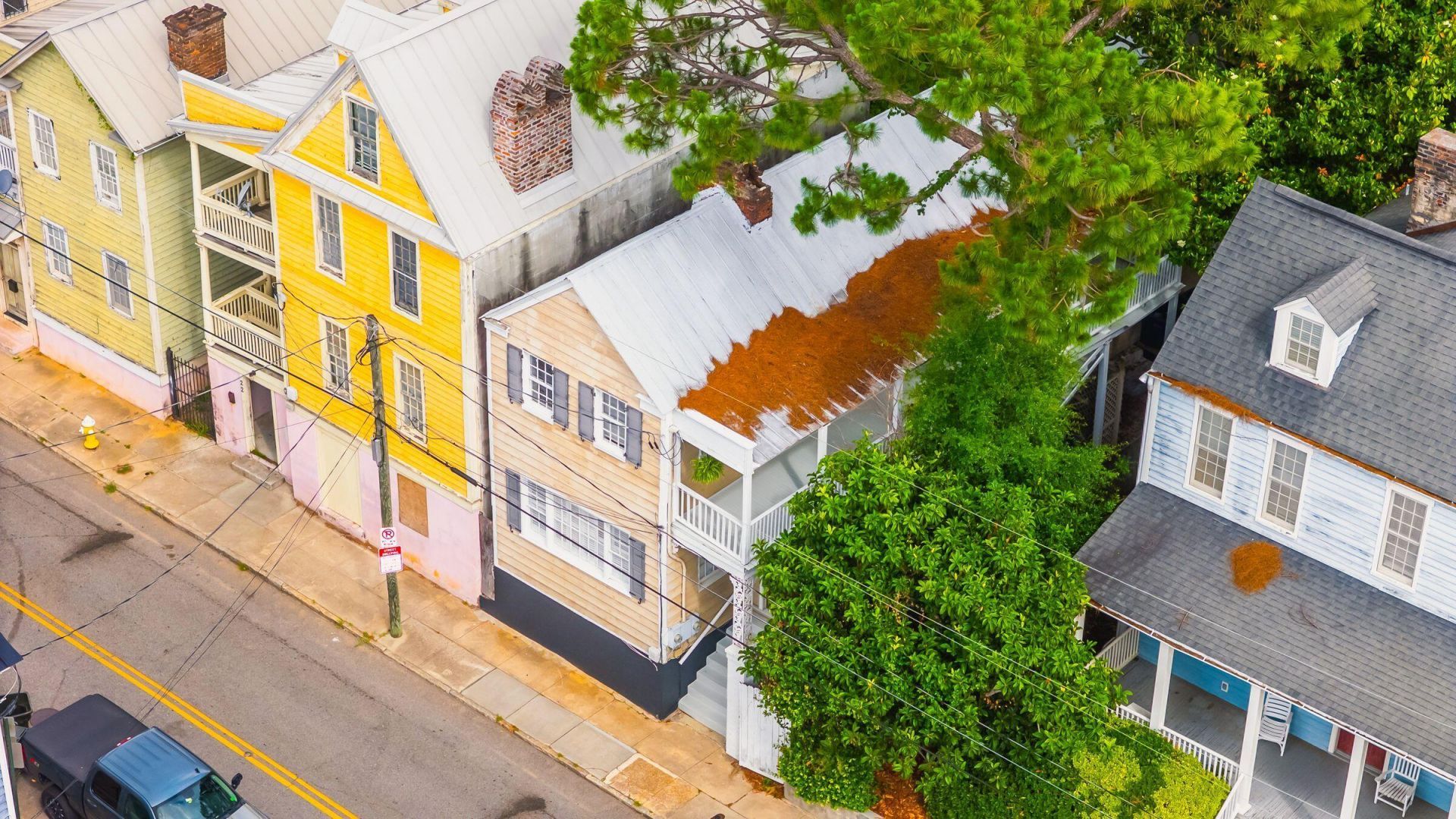 20 Amherst Street Photo 32