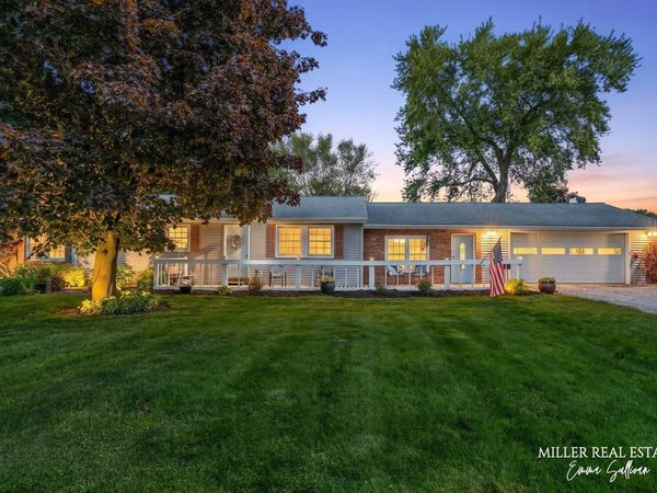 7960 W Clarksville Road, Clarksville, MI 48815