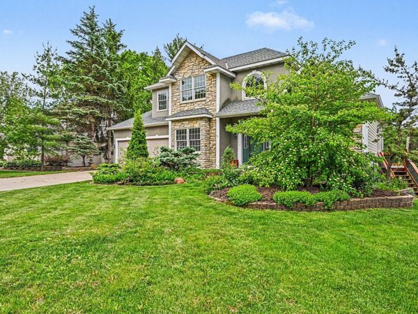 1452 Golf View Drive , River Falls, WI 54022