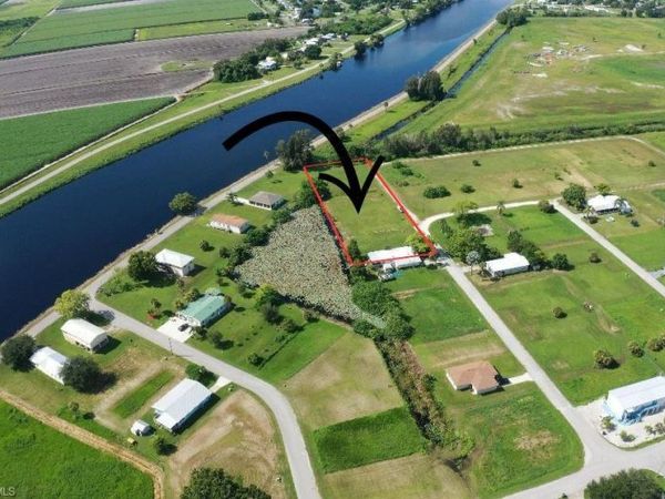 932-940 Meyerchick DR SW, MOORE HAVEN, FL 33471