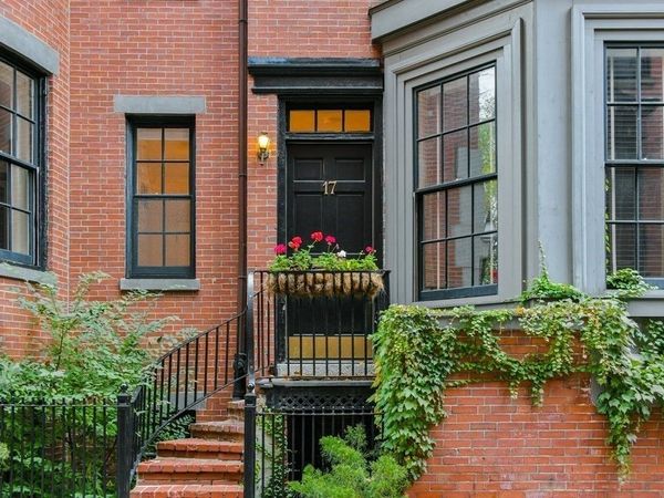17 Willow Street, Unit 1, Boston, MA 02108