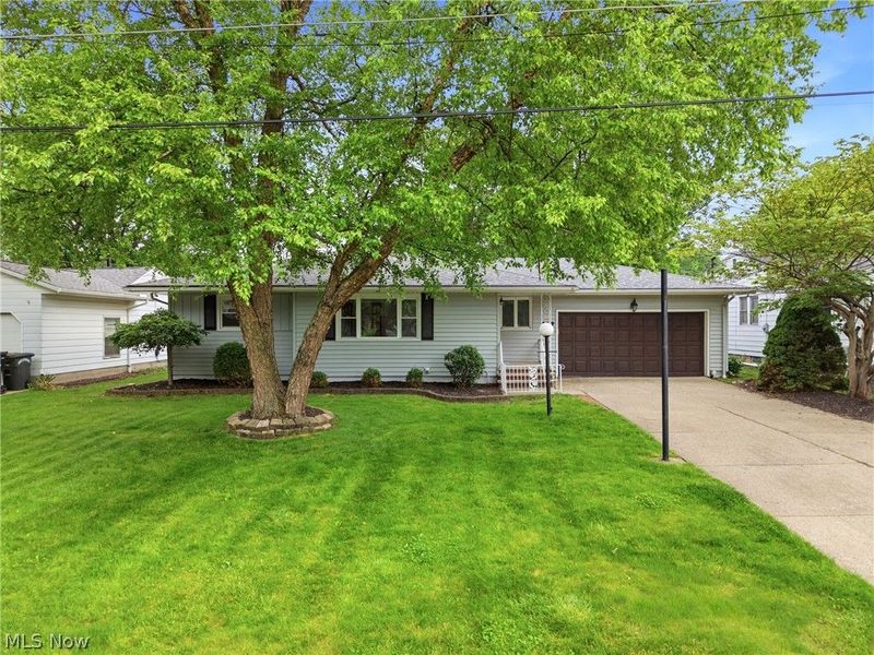 537 Randall Road , Elyria, OH 44035 Photo 2