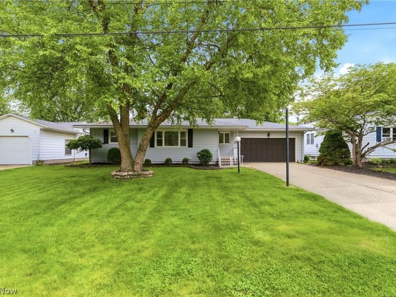 537 Randall Road , Elyria, OH 44035 Photo 3