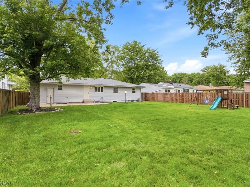 537 Randall Road , Elyria, OH 44035 Photo 42