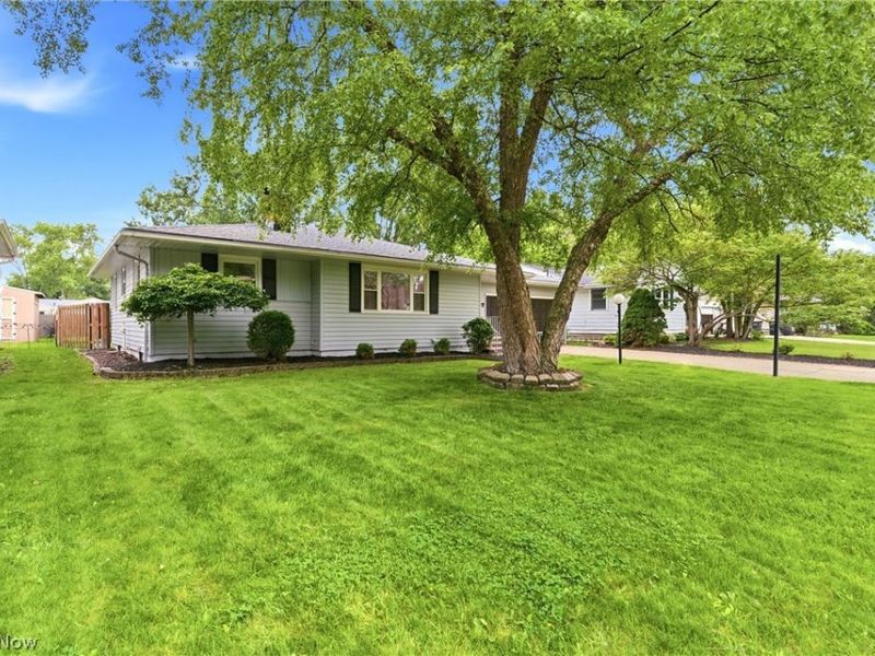 537 Randall Road , Elyria, OH 44035 Photo 6