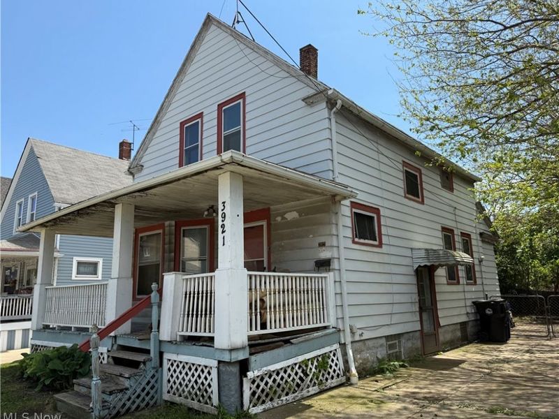 3921 Poe Avenue , Cleveland, OH 44109 Photo 2