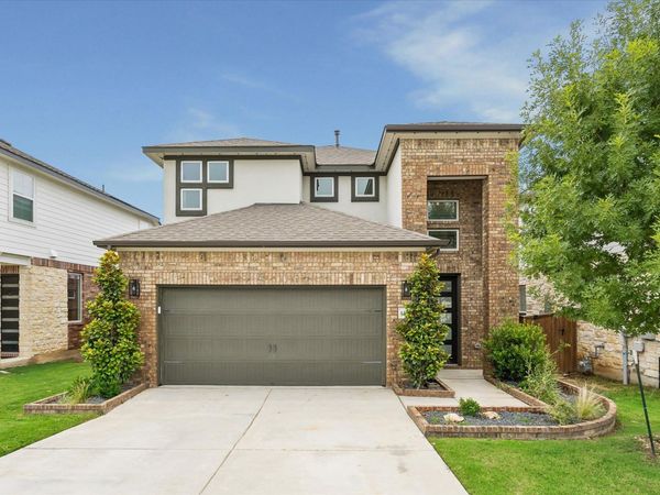 1336 Kneehigh LN, Georgetown, TX 78633